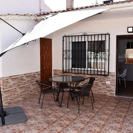 Casa Alex Torrevieja- House - Con Piscina Comunitaria Holiday home Torrevieja