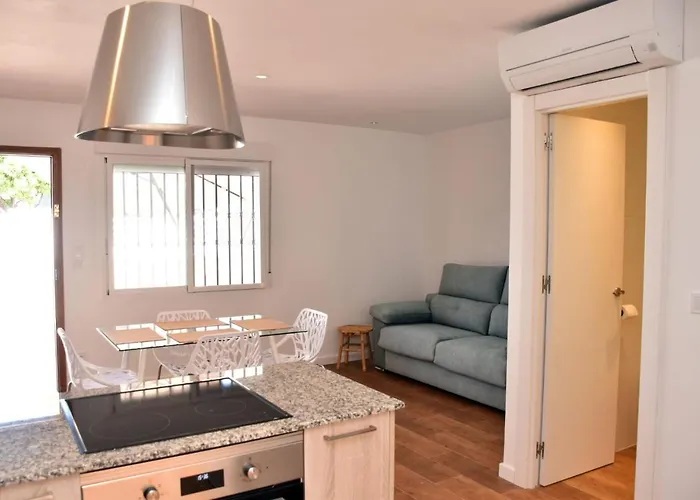 Casa Alex Torrevieja- House - Con Piscina Comunitaria *